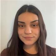 Profesora de Inglés y lengua imparte clases para todas las edades